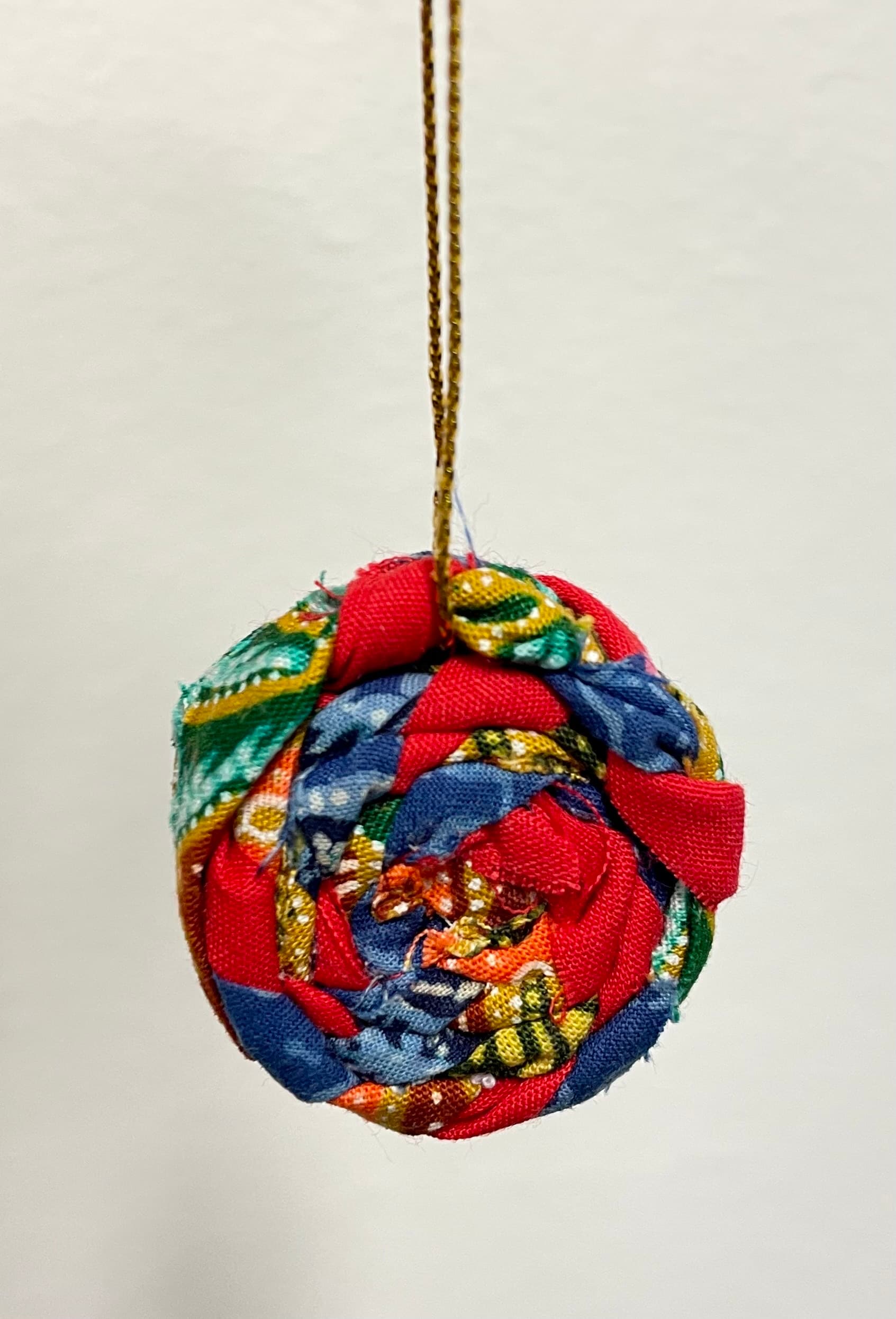 Twine Together a Community Gift With Uniqlo