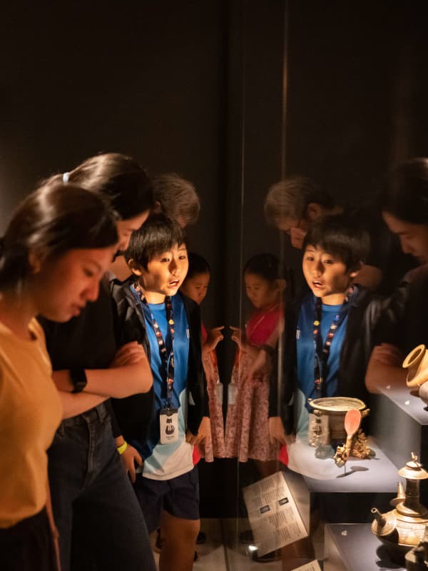 Group Visit Header 600x800